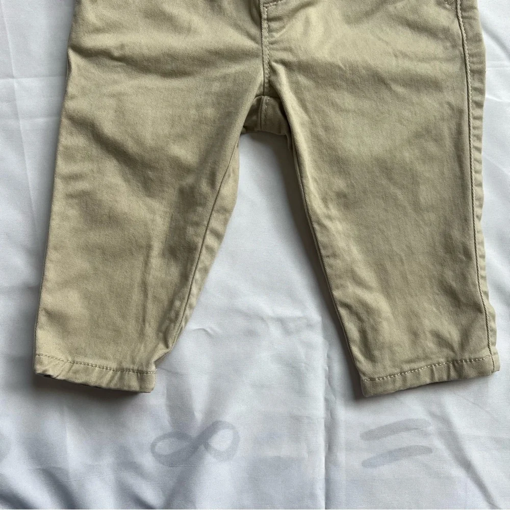 Baby Gap Pull on Khakis in Size 6-12 Months